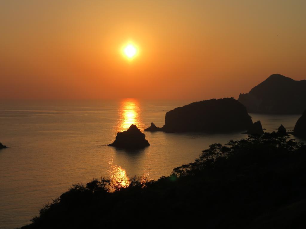 Retreat Wabi-Sabi - Walk To Ohama Beach - Max 12 Ppl Shimoda  Εξωτερικό φωτογραφία
